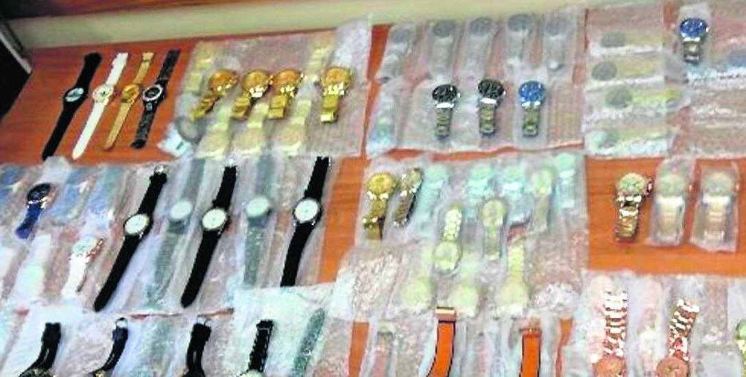 Śledczy zabezpieczyli 172 podrobione zegarki