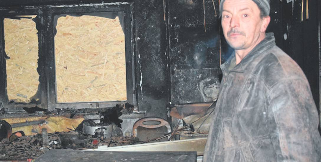 Z naszego domu zostały tylko ściany,wszystko poszło  z dymem- opowiada Marek Ciołek, gdyby nie sąsiedzi, nie wiem co by było.