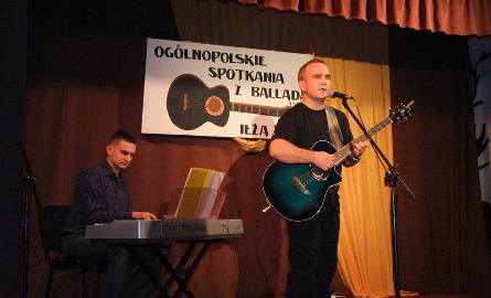 Gwiazdą imprezy był Jacek Kadis, który przyjechał do Iłży z pianistą Michałem Dzikiem.