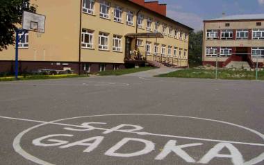 Sala gimnastyczna zostanie dobudowana do istniejącej Szkoły Podstawowej imienia Jana Pawła II w Gadce