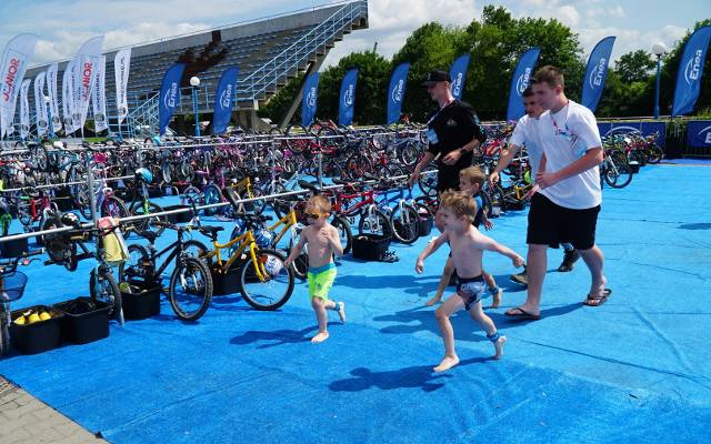 Enea Junior Poznań Triathlon, czyli największe tego typu zawody dla dzieci w Polsce. Zobacz, co działo się na 