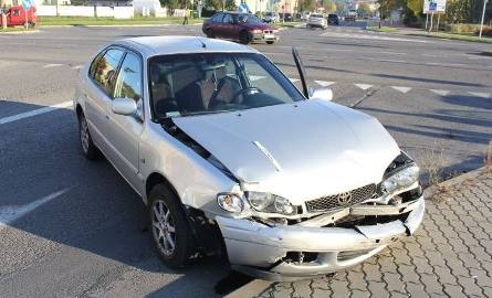 Wypadek w Skarżysku. Kierowcę oślepiło słońce?