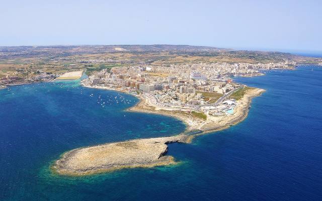 Najlepsze atrakcje Qawry: co warto zobaczyć i dlaczego jest to ulubione miejsce Polaków na wakacje na Malcie?