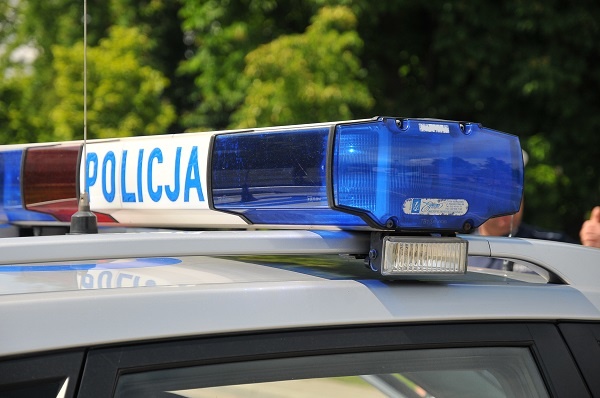 Dwie osoby trafiły do szpitala w wyniku zdarzenia drogowego w okolicach Bełchowa