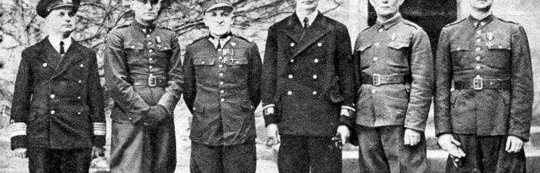 Józef Unrug był jako jeniec wojenny przetrzymywany w kilku oflagach, m.in. w Colditz (na zdj. trzeci z prawej)