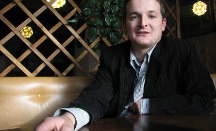 Michał Kut, twórca „Wywiadu z trupem”: Ten pomysł ma wstrząsnąć i skłonić do rozsądku na drodze.