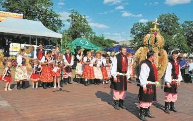 3. Koło Gospodyń Wiejskich Wsi Kików w gminie Solec Zdrój działa od 2008 roku. Jego celem jest podtrzymywanie i upowszechnianie szeroko rozumianej tradycji
