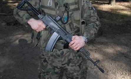 Kpt. Grzegorz Kaliciak służby obecnie w 1. batalionie zmotoryzowanym, który jest flagowym pododdziałem międzyrzeckiej brygady. W przyszłym roku jego