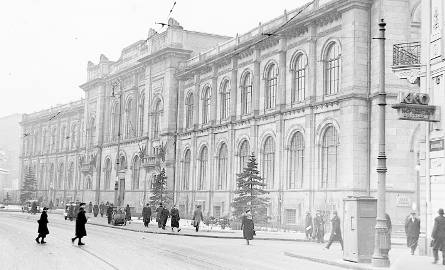 Warszawska siedziba Banku Polskiego SA w drugiej połowie lat 30. XX w.