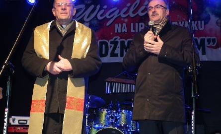 Życzenia mieszkańcom składali Jerzy Pasek , burmistrz Lipska oraz ksiądz Henryk Jagieło, proboszcz parafii Świętej Trójcy