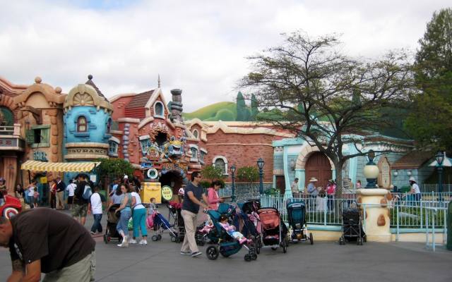 USA. Disney World: kobieta udawała, że dziecko jest młodsze, by uniknąć płacenia za bilet
