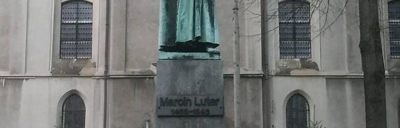 Jedyny pomnik Marcina Lutra w Polsce znajduje się w Bielsku-Białej.