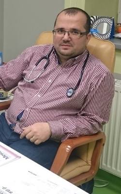 Akram Haj Khalil przyjmuje pacjentów w Łodzi i Konstantynowie Łódzkim
