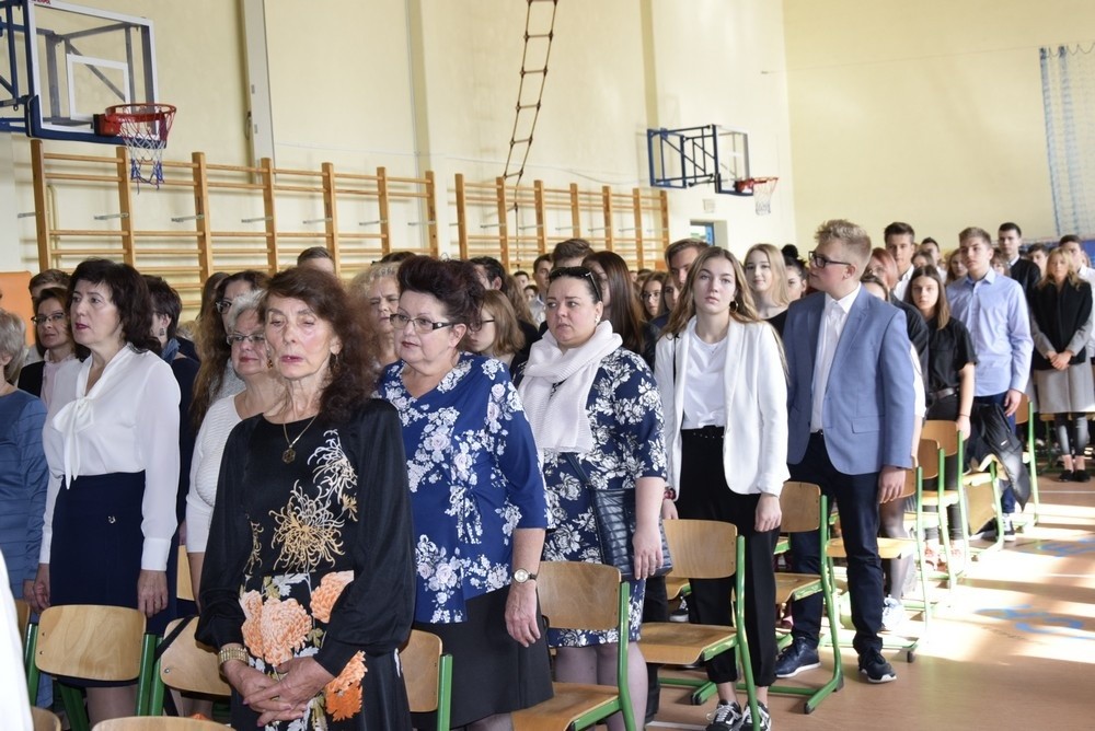 95-lecie skierniewickiego Ekonomika i Dzień Edukacji narodowej w szkole