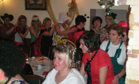 Prawie 120 kobiet bawiło się na Babskim Combrze w Staniszczach Wielkich