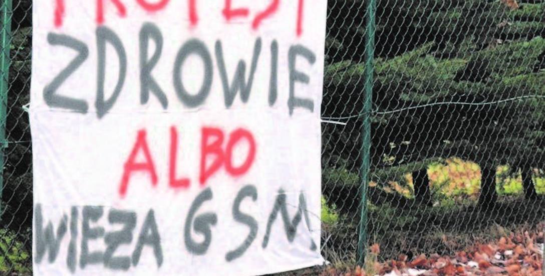 Mieszkańcy Cieszyna protestują. Nie chcą, by wieża telefonii komórkowej była zbyt blisko ich zabudowań
