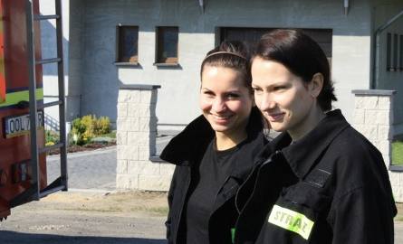 Od lewej: Magda Eichhorn i Sabina Gocyła z OSP w Dobrodzieniu.