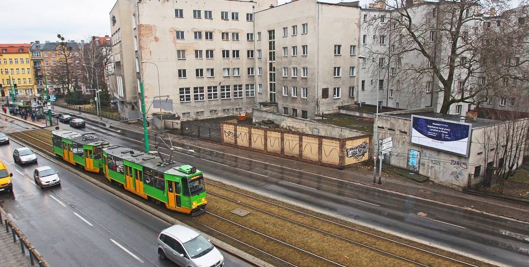 W związku z budową ścieżki rowerowej wzdłuż Grunwaldzkiej na odcinku od Ułańskiej do Matejki trzeba będzie wyburzyć budynki, należące do dawnego kina