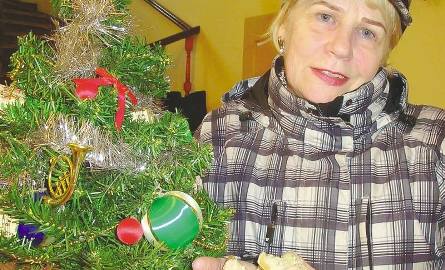 Barbara Enkot razem z wnukami przygotowała wielką paczkę. A dla dziennikarzy upiekła świąteczne ciasteczka!