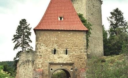 Czechy. Zvikov - średniowieczny zamek nad Wełtawą