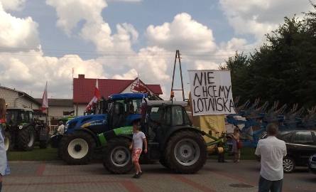 Lotnisko w Sanikach? Rolnicy protestują. Decyzja już w piątek