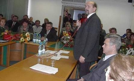 Radny Maciej Kuszewski pyta prezydenta o decyzje mianowania dwóch pełnomocników.