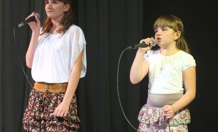 Duet Siostry, czyli Nikola i Klaudia Kozioł z Opatowca na przesłuchaniach zaśpiewały dwie piosenki: "Wielki targ” i "Moją planetę”