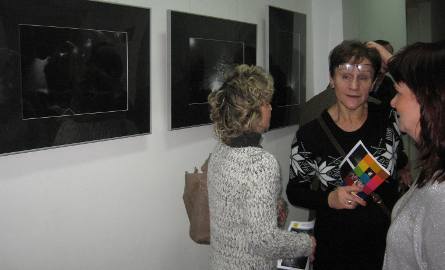 Wystawę otworzyła Barbara Polakowska, kurator Małej Galerii RTF.