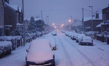 Zima zaatakowała. Paraliż drogowy w regionie (wideo, zdjęcia Czytelników, mapa, informacje na bieżąco)