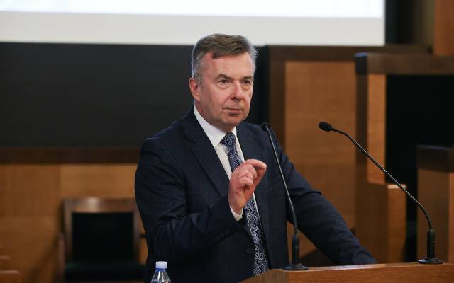 Minister nauki Dariusz Wieczorek spotkał się z rektorami i studentami małopolskich uczelni. 