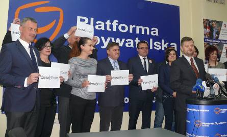 Politycy i samorządowcy z Platformy Obywatelskiej wymieniali dokonania rządzącej w Radomiu od pół roku "platformianej" władzy.