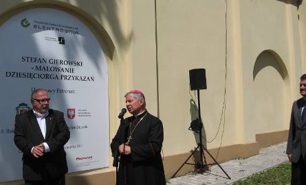 - Mam nadzieję, że ta wystawa będzie także inspirowała do odkrywania głębi Dekalogu i związku prawdy, dobra i piękna – mówił  biskup Tomasik.