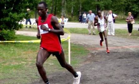 Wśród mężczyzn bieg wygrał Michael Karonei, Kenijczyk reprezentujący bydgoskiego Zawiszę.