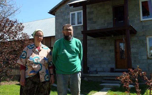 Tak w woj. lubelskim mieszka jedyna w kraju rodzina amiszów. Jak wygląda ich codzienne życie? Zdjęcia
