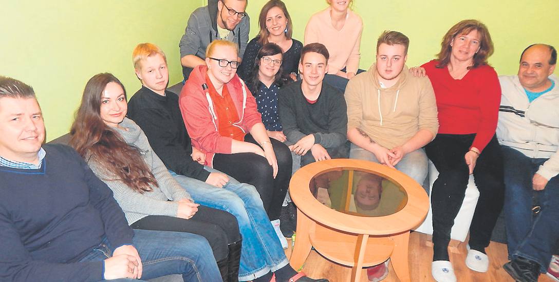 Niemiecka grupa z Ribnitz wraz z nauczycielami i dyrektorami ZSLiT_w internacie gubińskiej szkoły