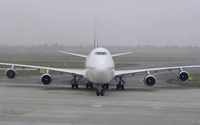 Jeden z największych samolotów świata wylądował w Poznaniu! Za nim długa podróż z przygodami. Zobacz zdjęcia!