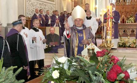Mszy świętej przewodniczył kardynał Kazimierz Nycz.