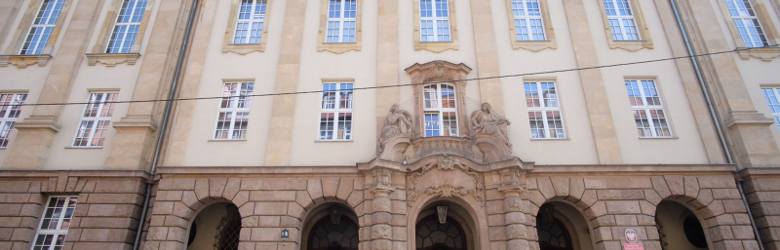 Sąd Rejonowy Poznań Stare Miasto: po tym, jak jego prezesem została uczestniczka sporu Danuta Felińska-Żukowska, sprawę przeniesiono do Wągrowca, gdzie