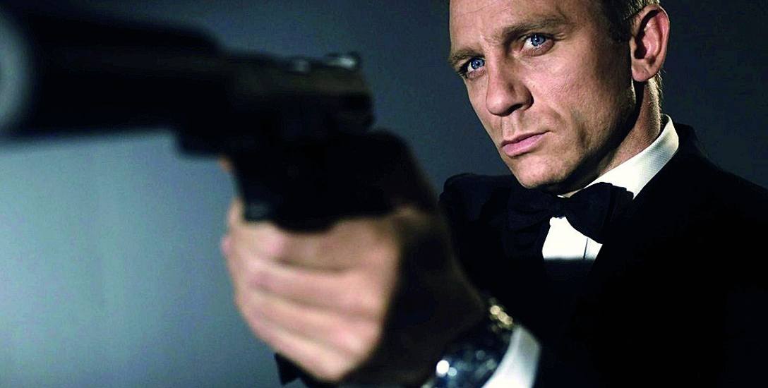 James Bond kosztuje miliony i jeszcze więcej zarabia
