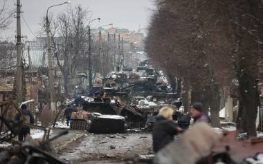 Ulica w Buczy po wyparciu rosyjskich najeźdźców