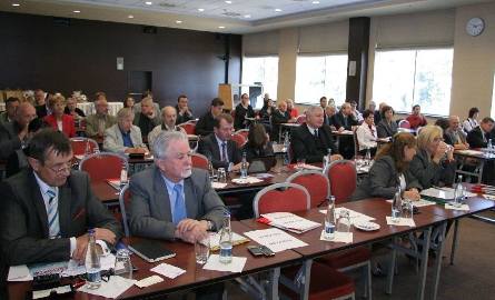Konferencja zgromadziła licznie polskich i słowackich przedstawicieli samorządu, nauki i biznesu.
