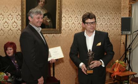 Tytuł "Mecenasa Roku 2010” i brązową statuetkę Atamana, otrzymała firma DORBUD S.A. z Kielc, a nagrodę odebrał osobiście prezes – Tomasz Tworek.(