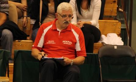 Trener Lucjan Łomacz po raz drugi w ostatnich latach rezygnuje z pracy z drużyną seniorów.