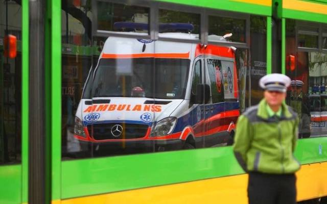 MPK Poznań: Śmiertelny wypadek na Winiarskiej - tramwaj potrącił pieszego