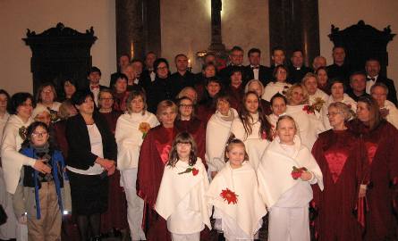W kościele ewangelickim zaśpiewały chóry z Warszawy i Radomia (zdjęcia)