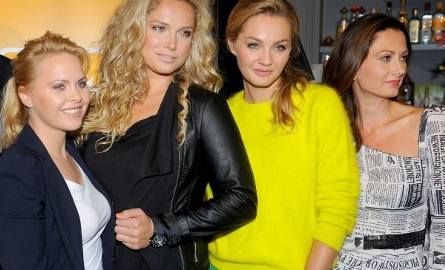Magdalena Stużyńska (pierwsza z lewej) z koleżankami z serialu "Przyjaciółki".