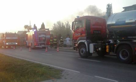 Gmina Zakrzew: groźny pożar domu w Bielisze (zdjęcia internauty)