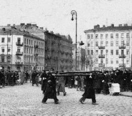Plac Muranowski przed wojną. Tu Żydowski Związek Wojskowy w kwietniu 1943 r. stoczył zażartą bitwę z Niemcami