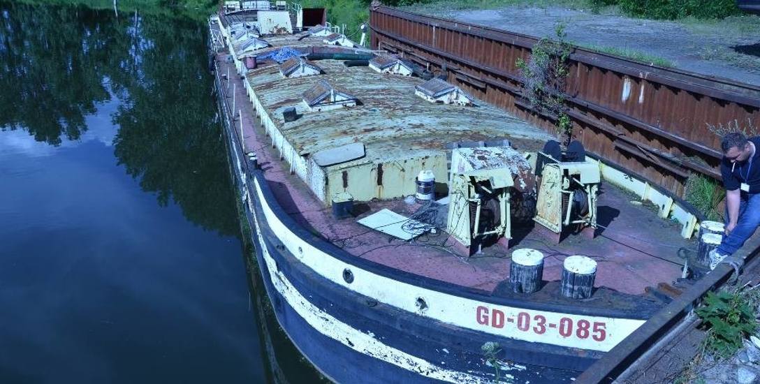Znajdująca się w Gorzowie barka wybudowana w 1894 roku w toruńskiej stoczni  jest starsza od bydgoskiej barki Lemara. Ma również większą ładownię, dzięki