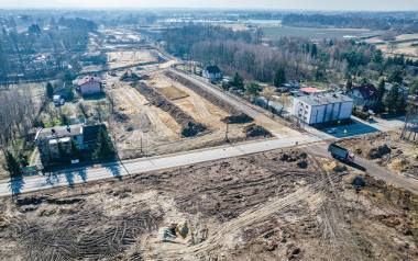 Na budowie drogi ekspresowej S1 od węzła Oświęcim do Dankowic krajobraz zmienia się niemal z dnia na dzień